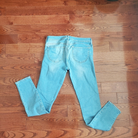 Forever 21 Push Up Jeans 1 - Picture 2 of 3